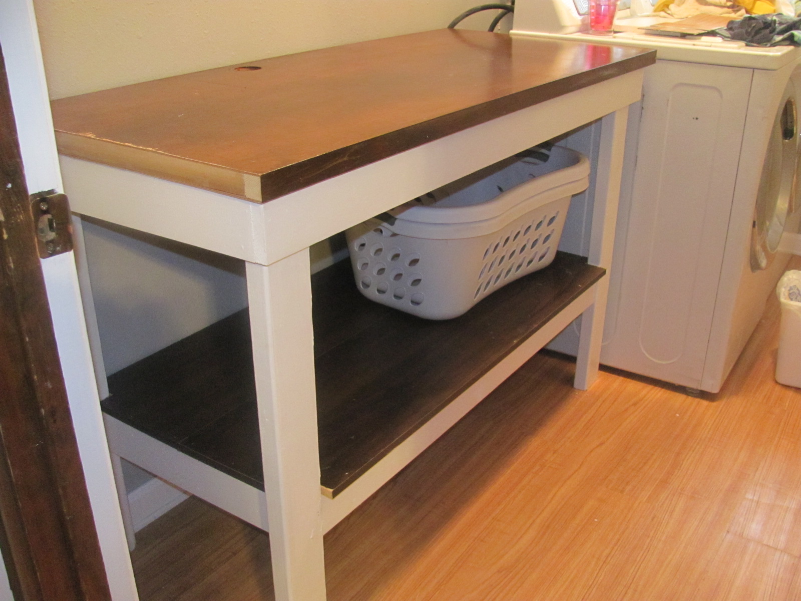 Clothes Folding Table – Being the Carruths